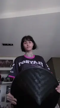 Amazing sexy cosplay transition..