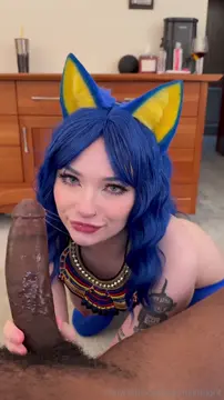 Cosplay girlie loving oh that BBC 🥵🤤