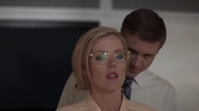 Kathleen Robertson - Boss (2011)