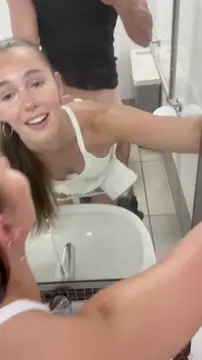 A little bathroom break