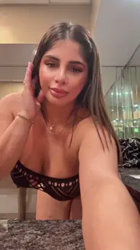 could NOT believe when she turned around. incredible booty