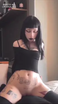 Goth mommy