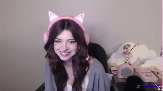 the evolution of her OwO is crazy.. gooned